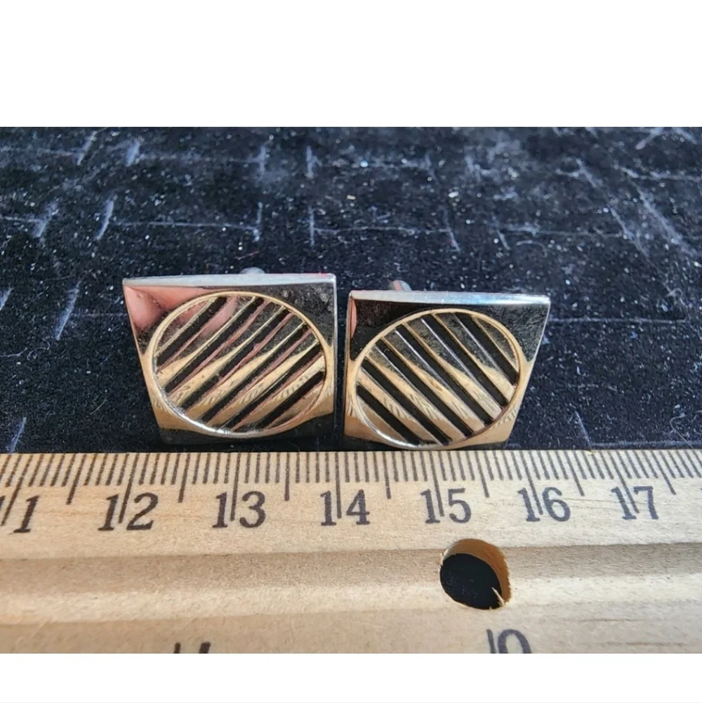 Vintage Cufflink Set Silver Tone Squared Circle Design Used